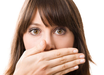 Are Bad Breath and Bleeding Gums Related to Heart Disease?